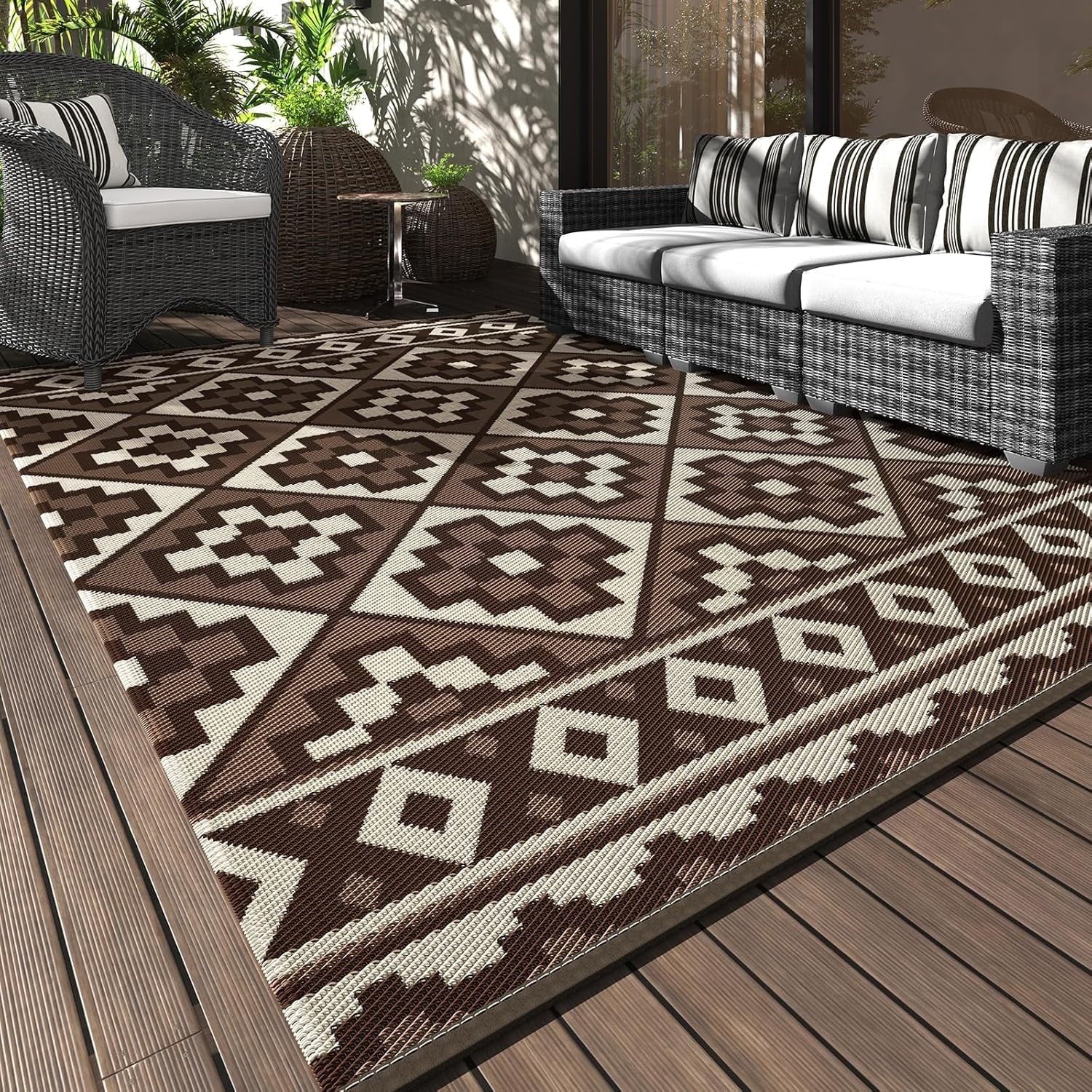 Outdoor Rug with LED Strip Lights 6'X9' Waterproof Reversible Patio Rug Foldable Plastic Straw Indoor Outdoor Rug for RV Camping Deck Balcony Porch Modern Boho Patio Decor Checkered Rug Grey