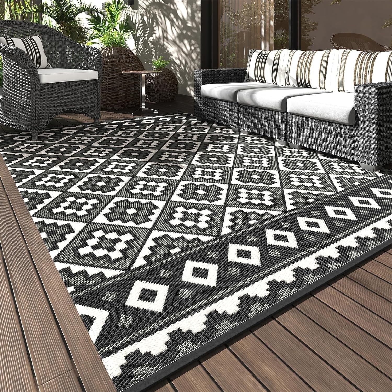 Outdoor Rug with LED Strip Lights 6'X9' Waterproof Reversible Patio Rug Foldable Plastic Straw Indoor Outdoor Rug for RV Camping Deck Balcony Porch Modern Boho Patio Decor Checkered Rug Grey