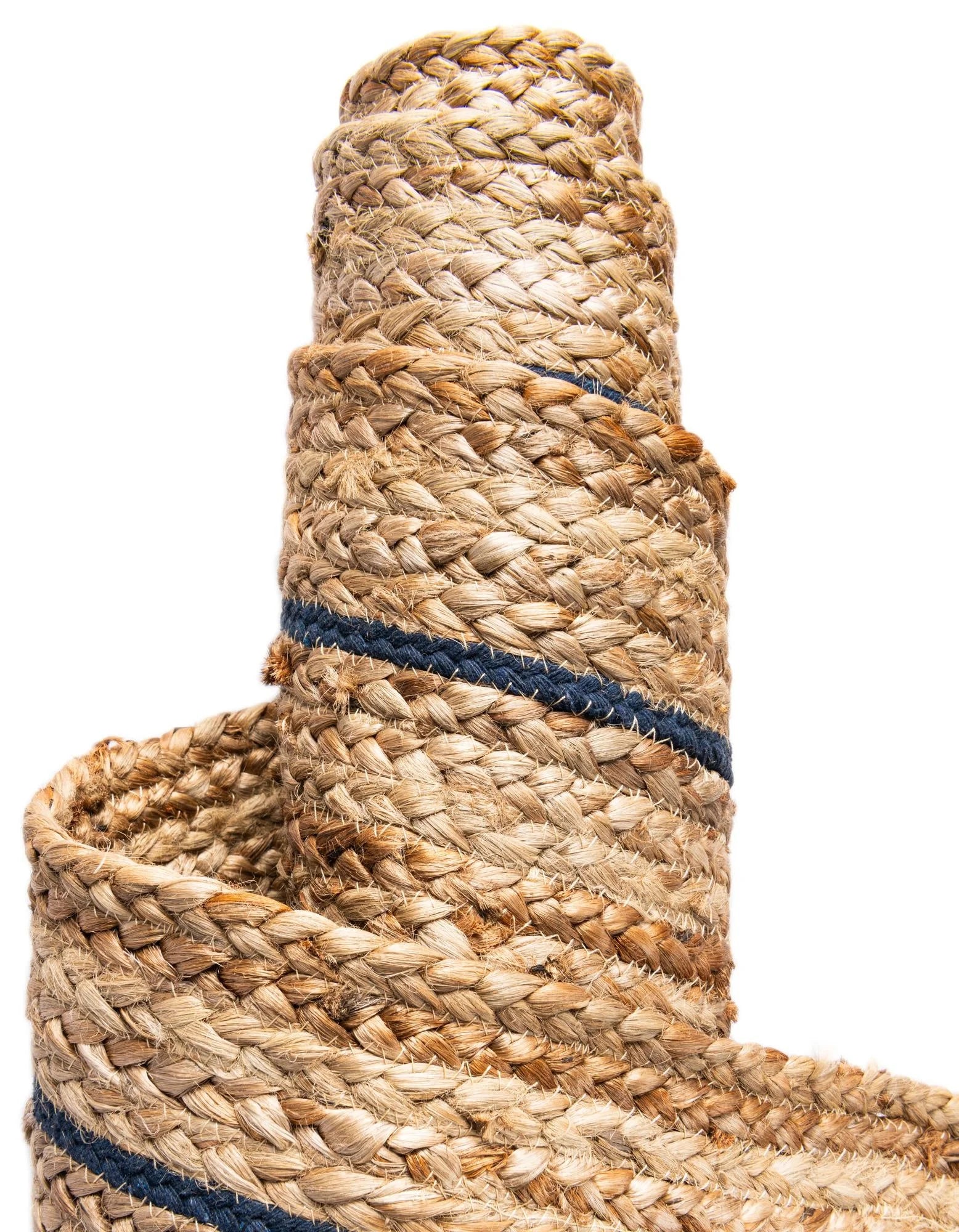 Braided Jute Collection Area Rug - Gujarat (8' round Natural and Navy Blue/Navy Blue)